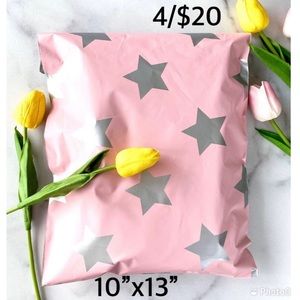 4/$20 -20 Pink/Silver Star Poly mailer 10”x13”
